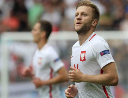 رغم فوز بولندا .. حزن الجماهير البولندية بعد فوزهم على ألمانيا